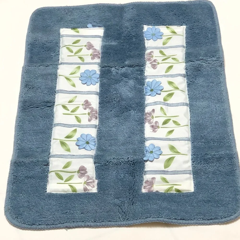 Daisy Non Slip Bath Rug 3D Flower Design - Blue - 30